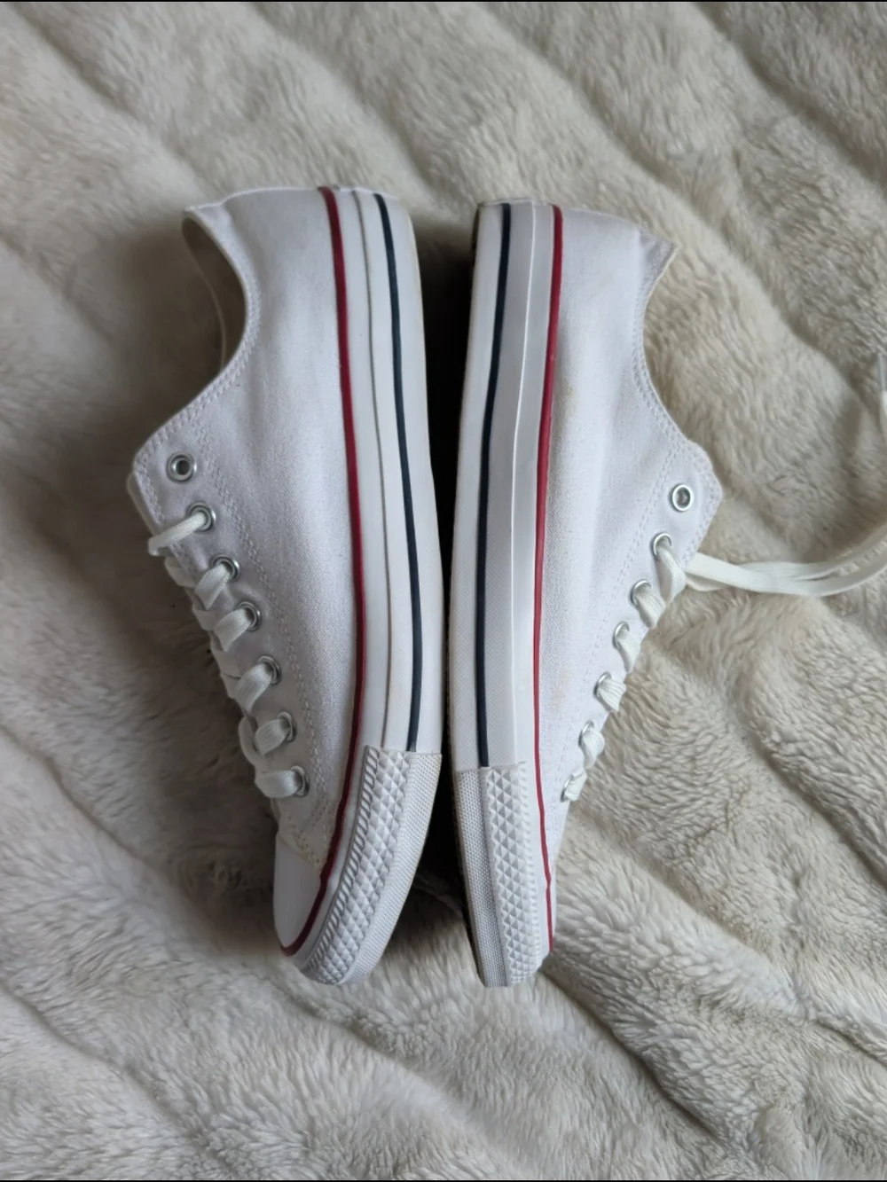Converse All-Star White Canvas Low Tops Mens' 11.5/Womens' 13.5